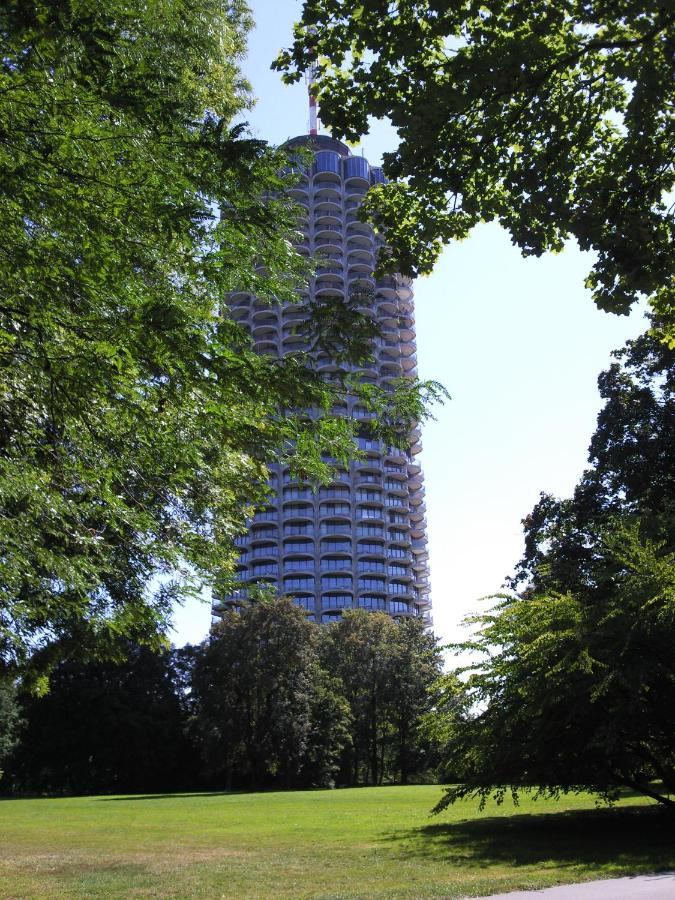 Hotelturm Apartment Augsburg Eksteriør billede